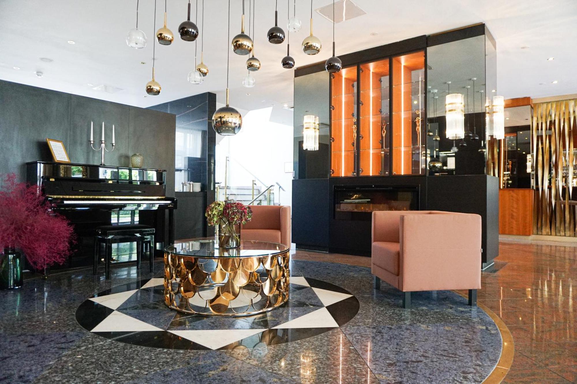 Best Western Plus Delta Park Hotel Mannheim Esterno foto