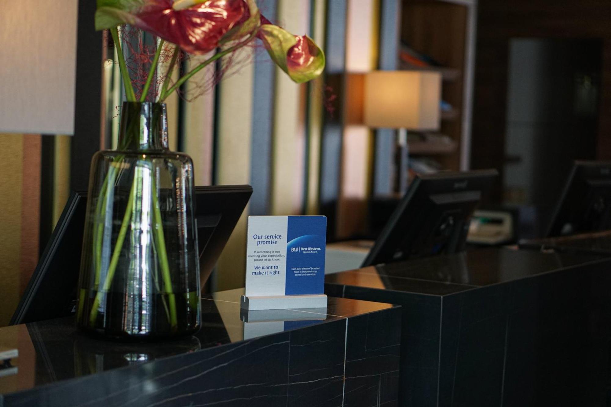 Best Western Plus Delta Park Hotel Mannheim Esterno foto