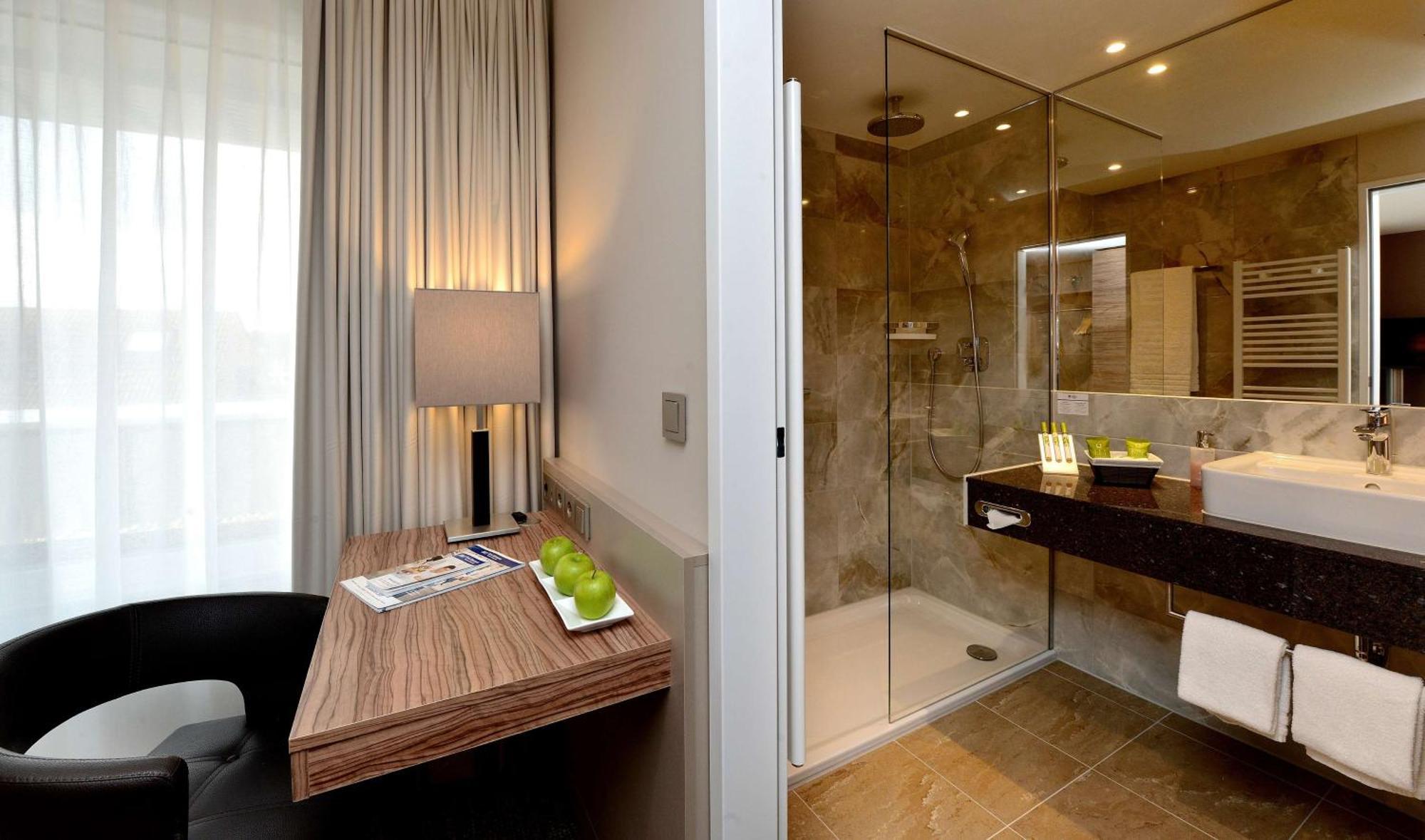 Best Western Plus Delta Park Hotel Mannheim Esterno foto