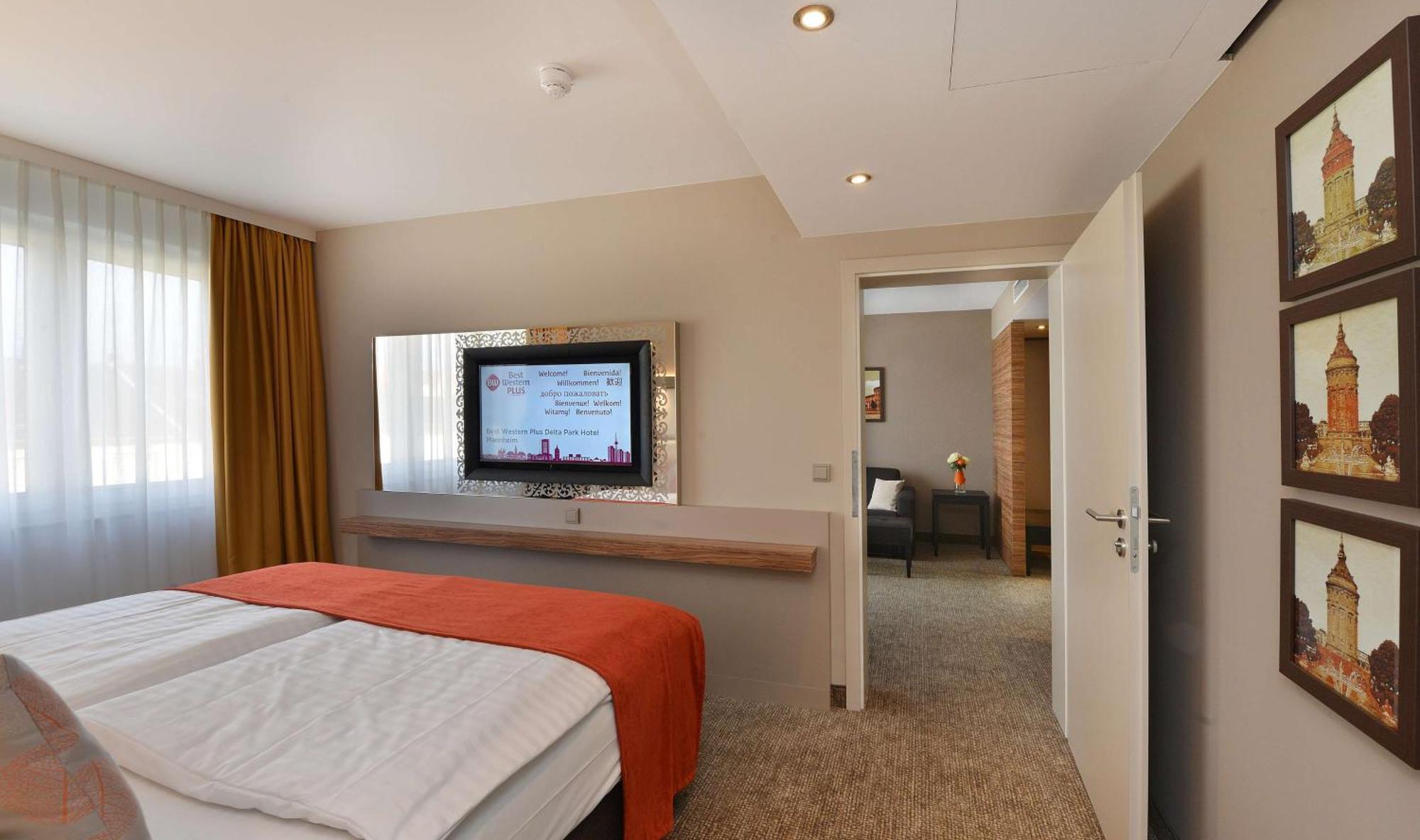 Best Western Plus Delta Park Hotel Mannheim Esterno foto