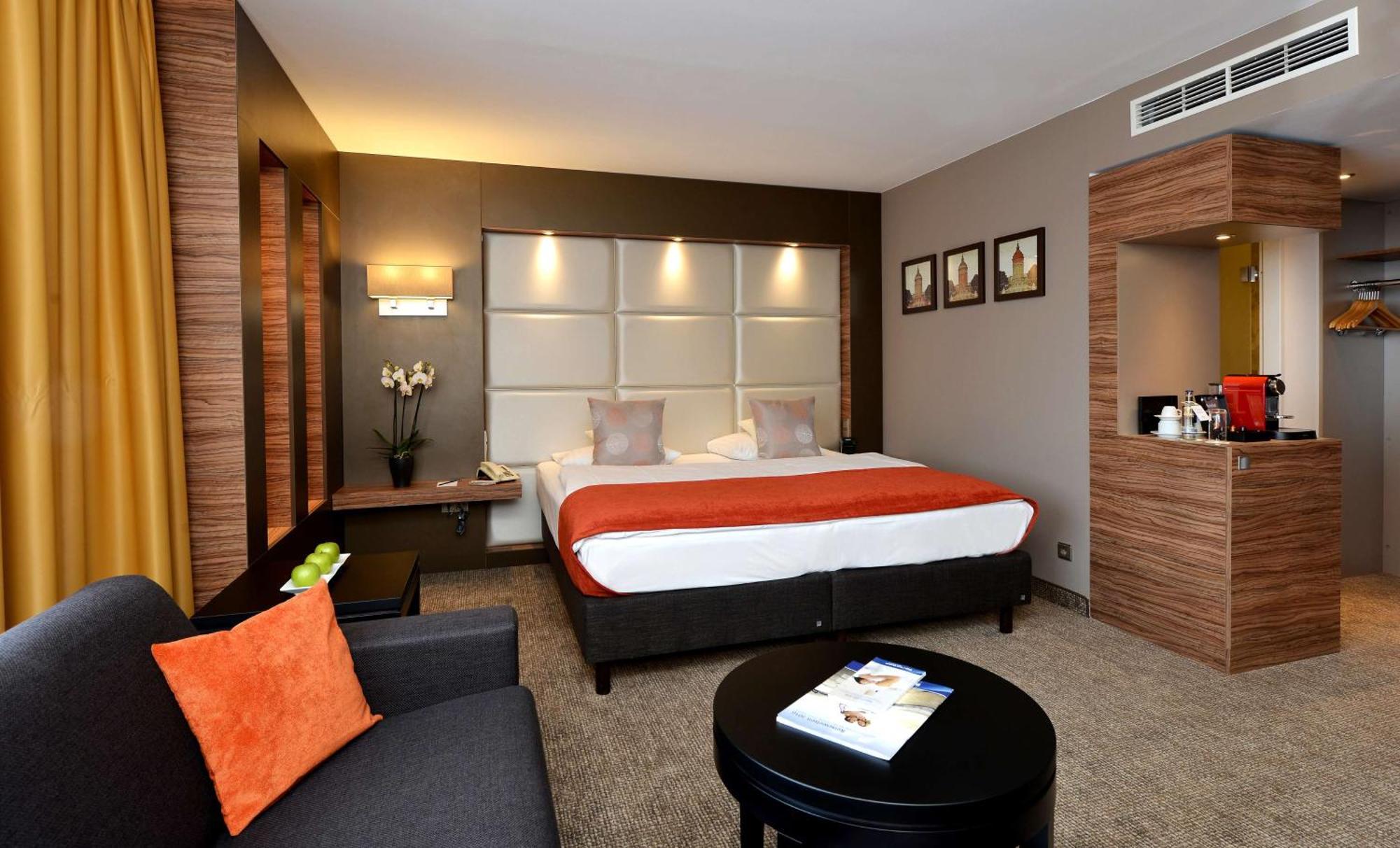 Best Western Plus Delta Park Hotel Mannheim Esterno foto